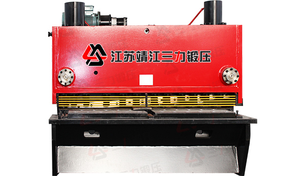 QC11K-20-2500數(shù)控閘式剪板機(jī) QC11K-20-2500數(shù)控閘式剪板機(jī)